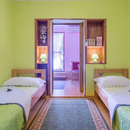 Danica Apartament