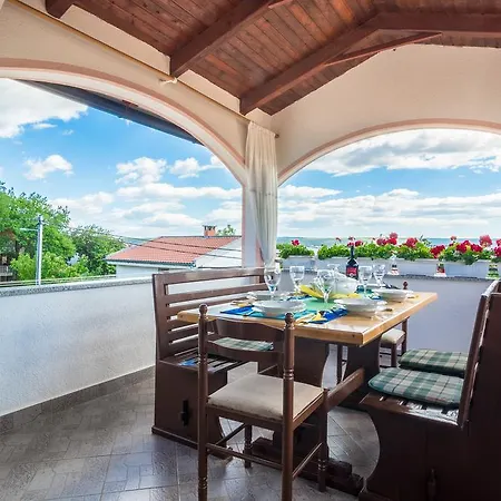 Danica Apartament Maslenica