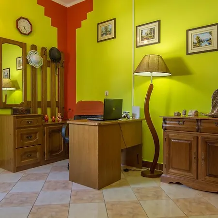 Danica Apartament *