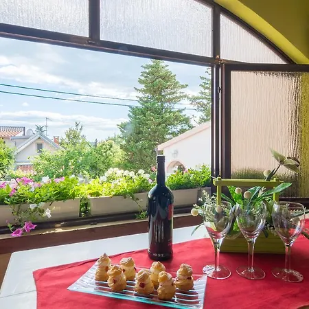 Apartament Danica Maslenica